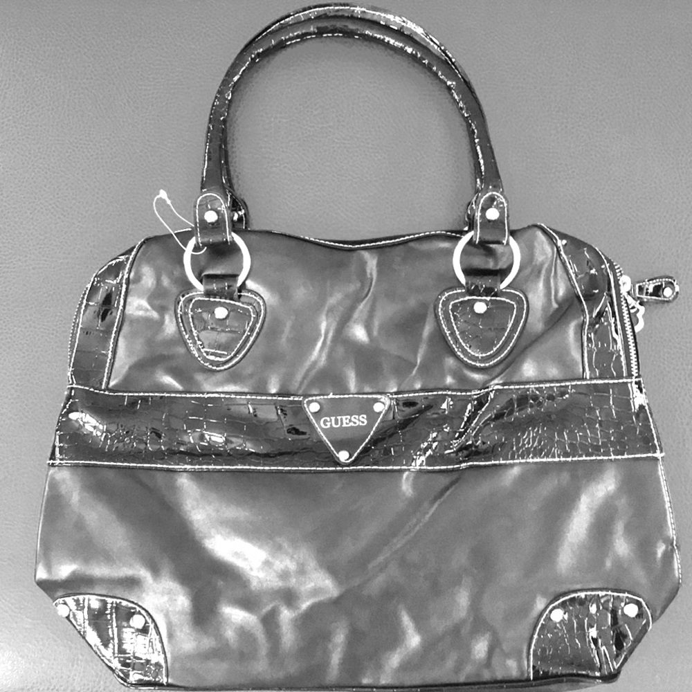 New Guess Hangbag